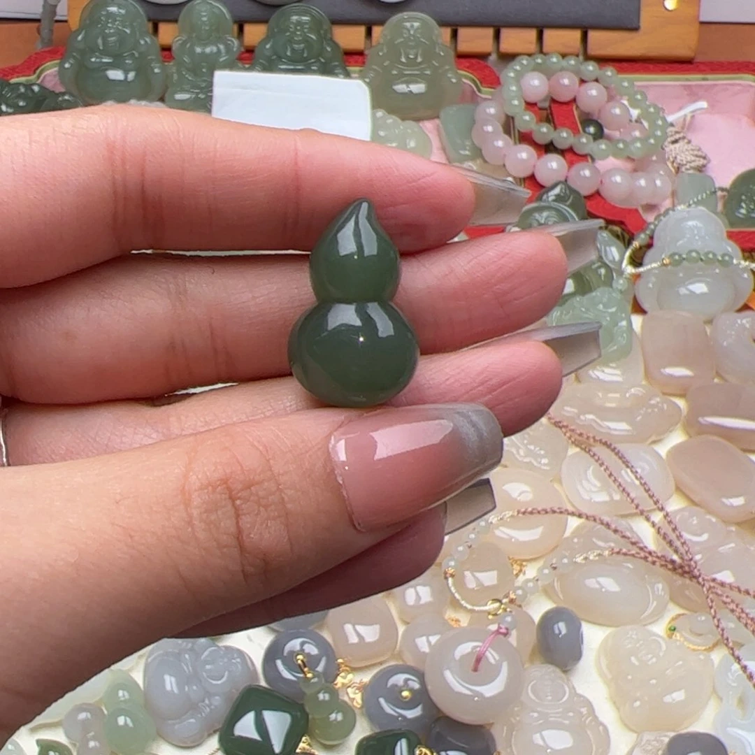 和田玉颈饰未镶嵌L****s