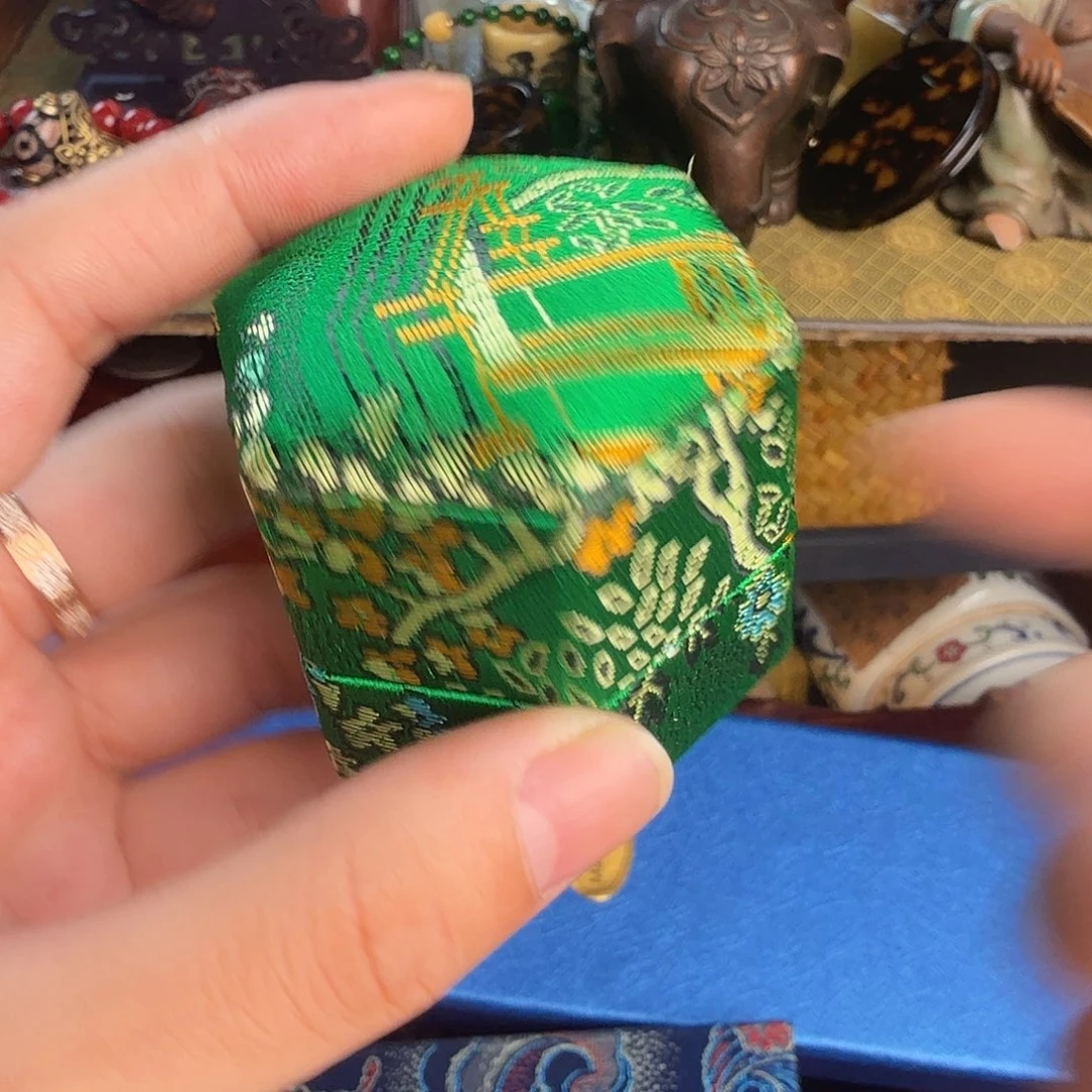 滴血莲花菩提手串