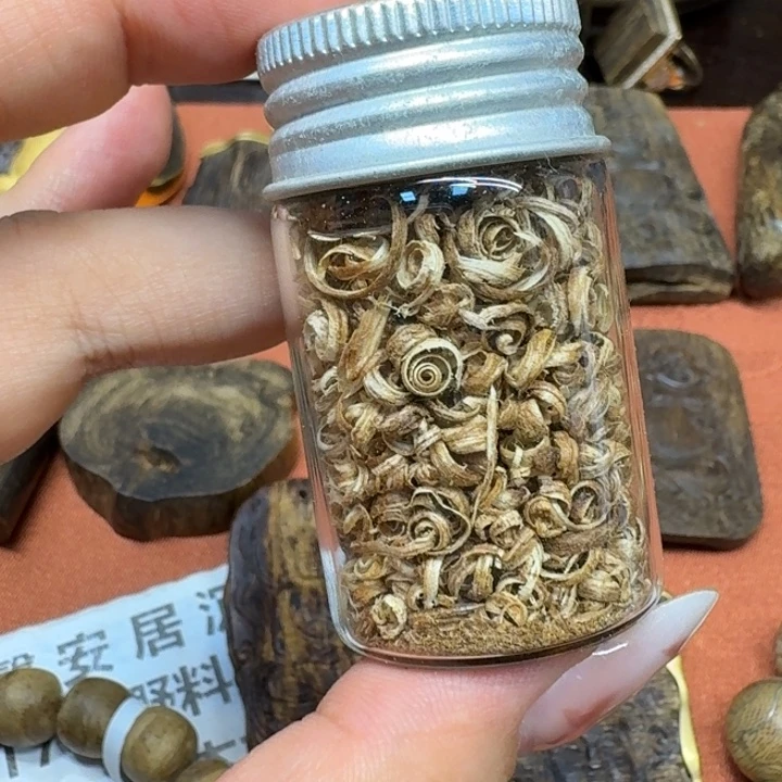 大叶紫檀（黑酸枝木类）