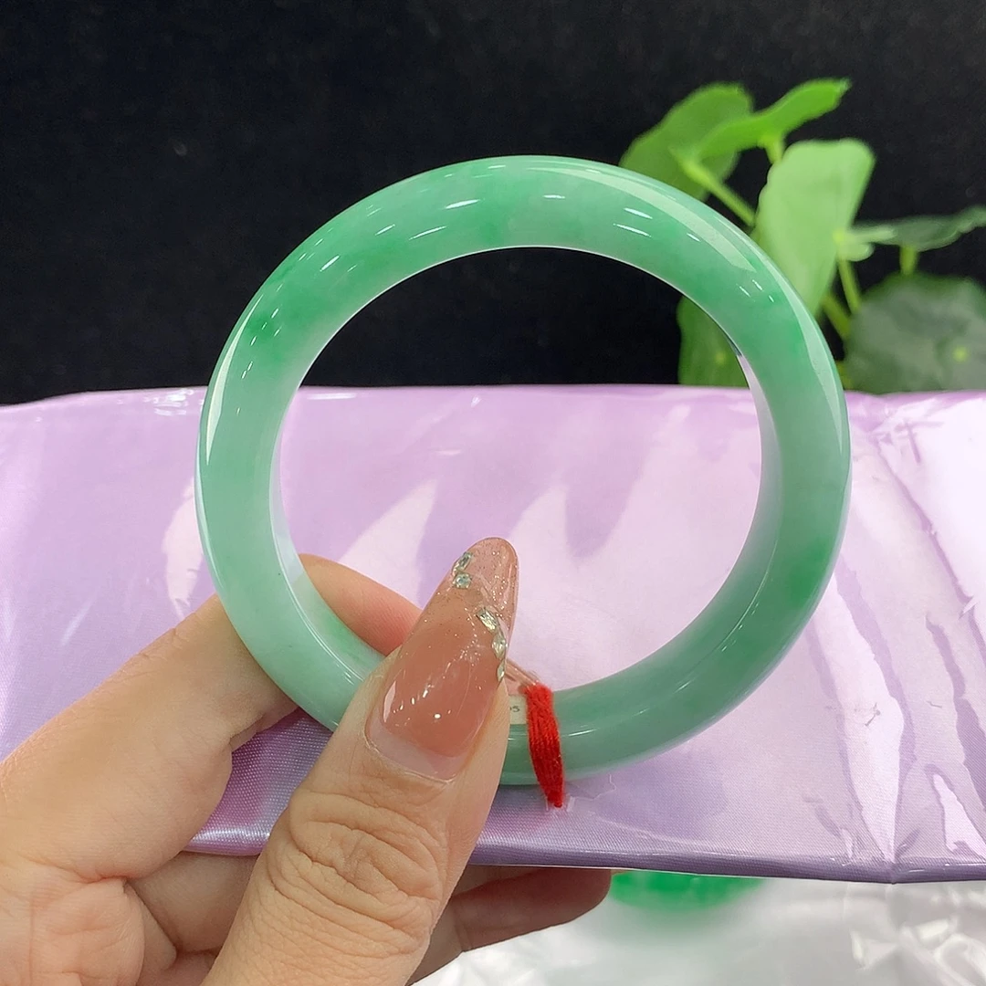 未镶嵌手镯翡翠正57
