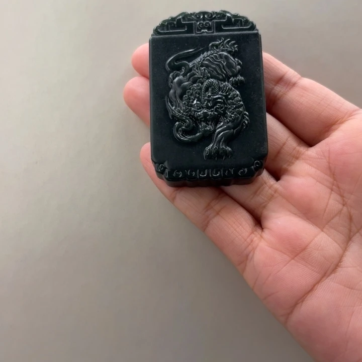 和田玉青玉神兽无事牌未镶嵌