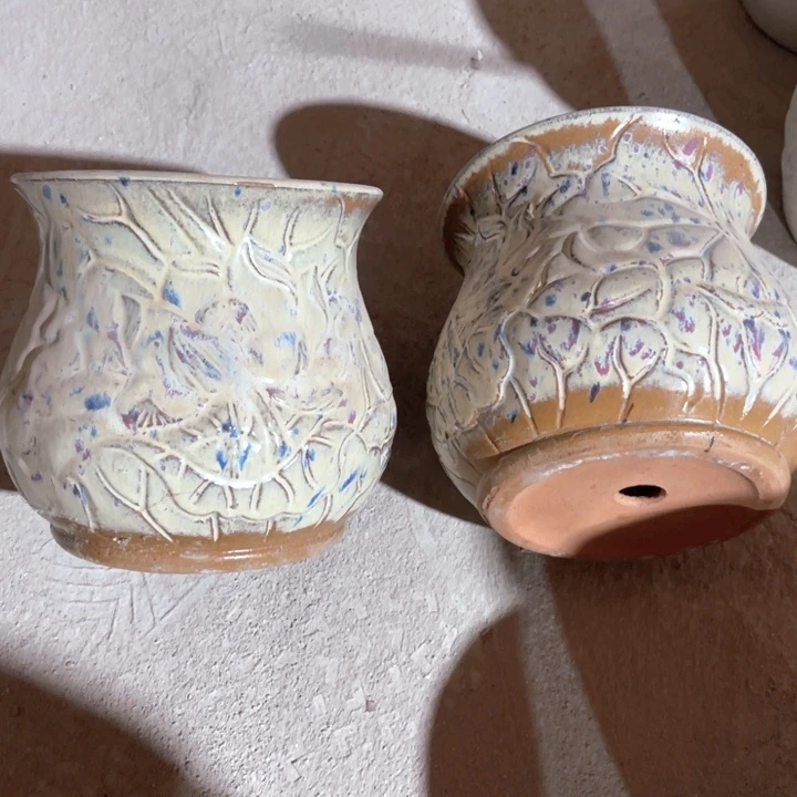 紫砂花盆口径18高度18两只正品