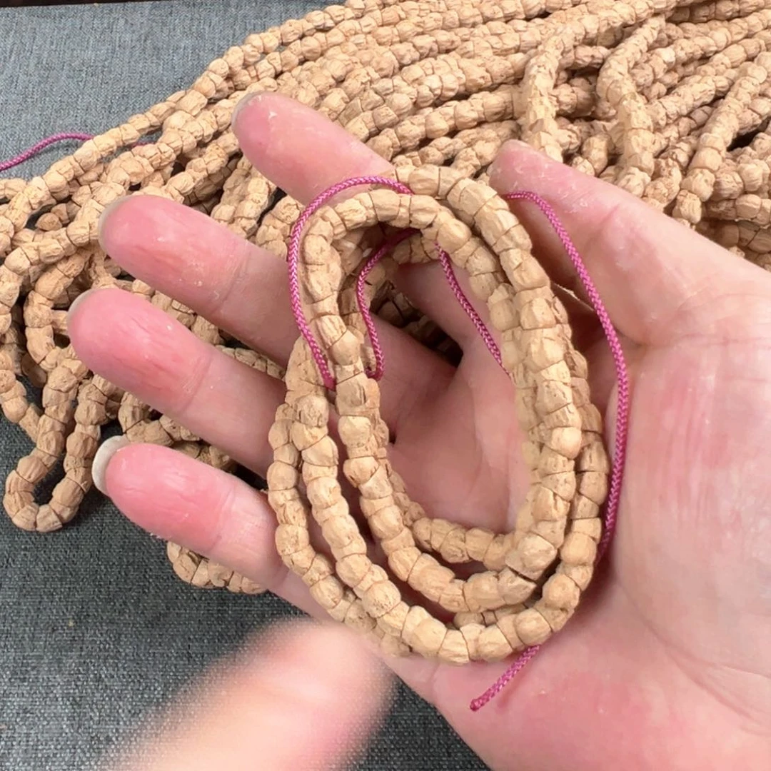 金刚菩提吊坠百香籽大肠