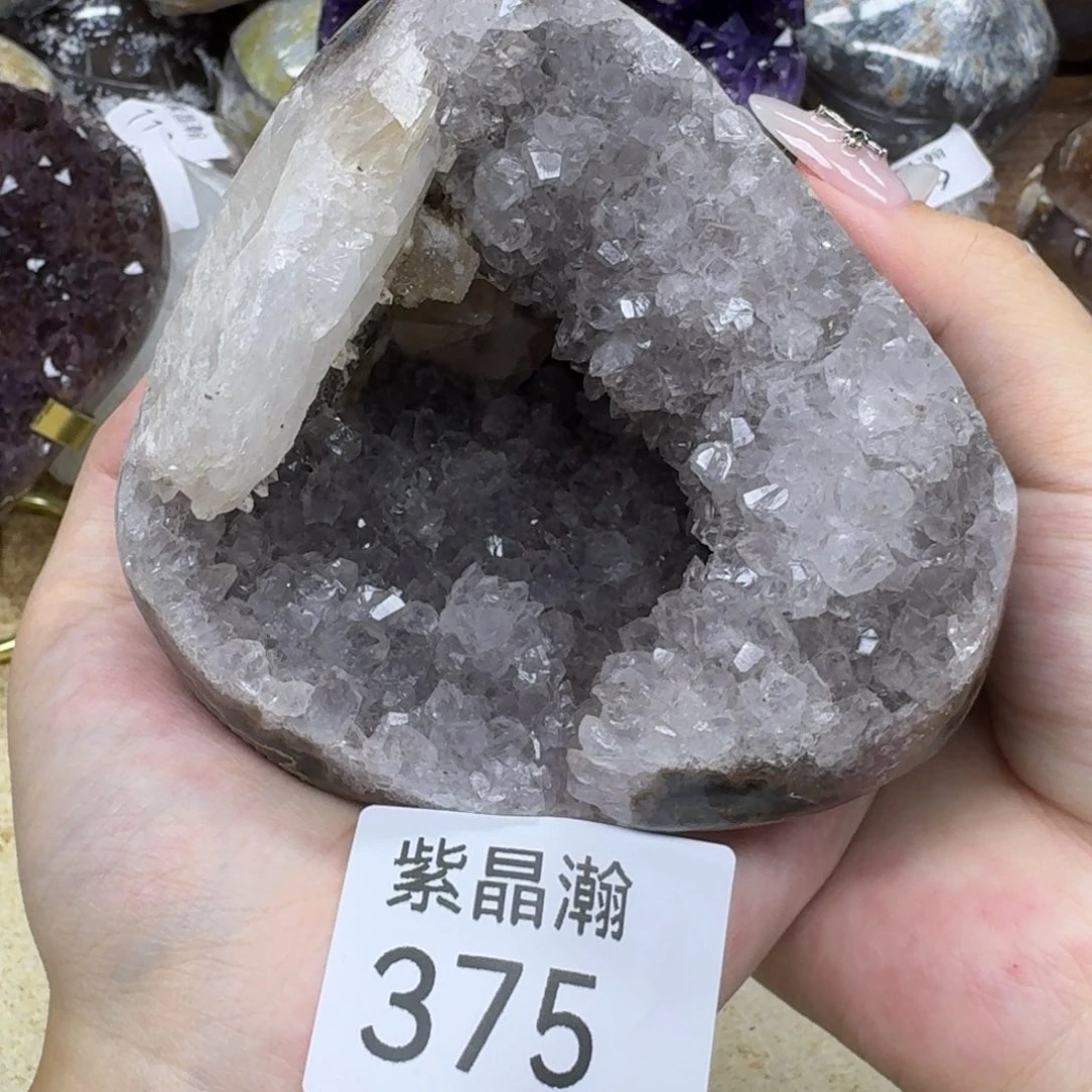 未镶嵌大型摆件（非配饰）水晶