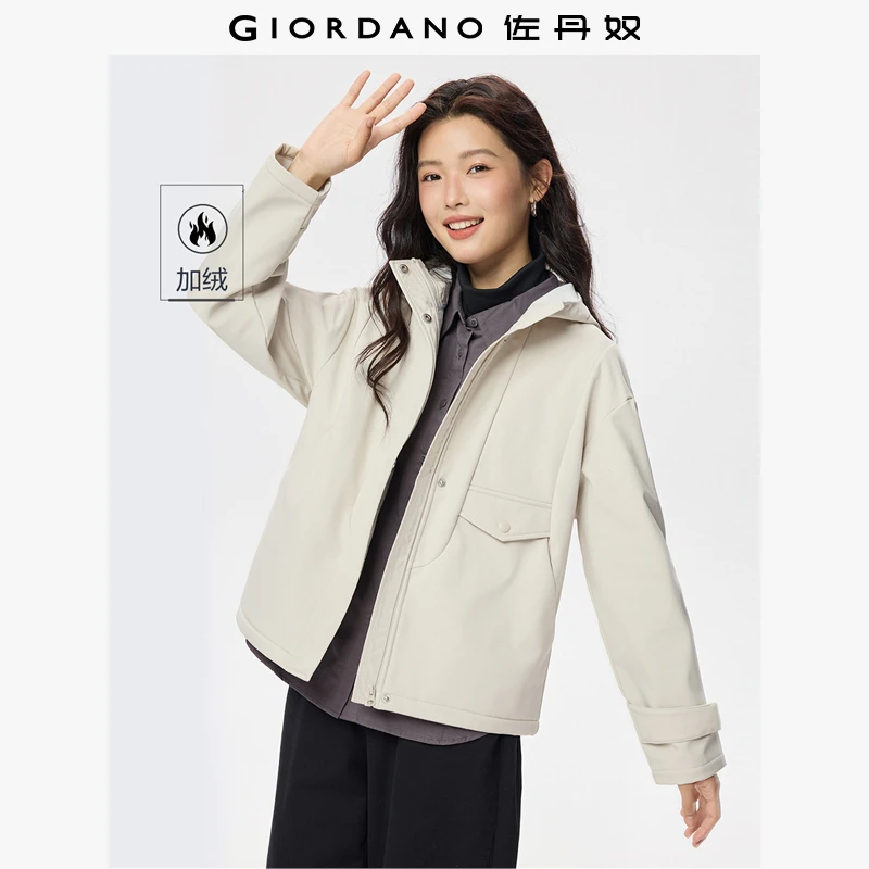 佐丹奴冬新款按钮袖口复合摇粒绒防风保暖软壳连帽外套女13375655