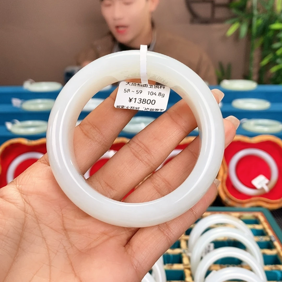 未镶嵌手镯和田玉E020