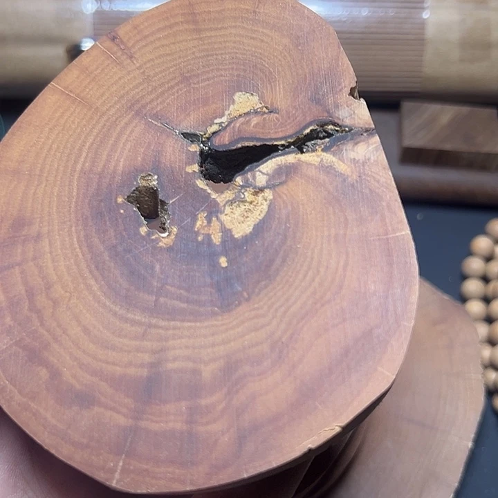 啊***扣檀香木奶香甜香原材虫咬虫漏