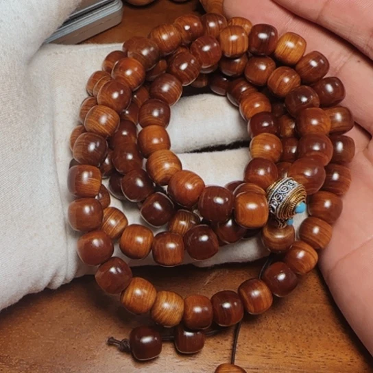 柏木（崖柏）奎*哥全陈化老料把件串