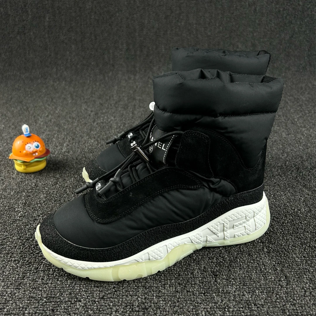 未使用 Chanel/香奈儿 滑雪羽绒靴36码 HB4443 公价1w