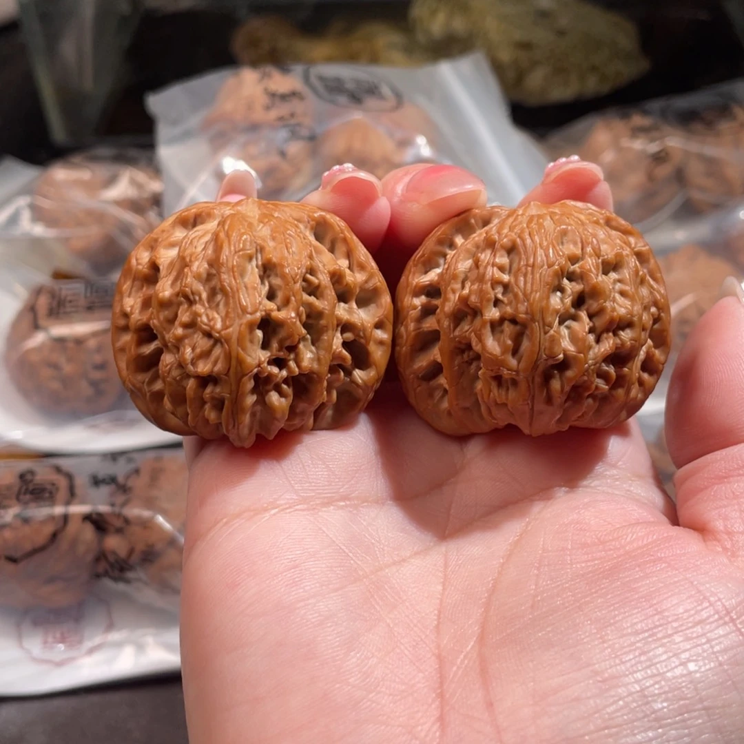 文玩核桃吊坠T*T42.5正磨盘