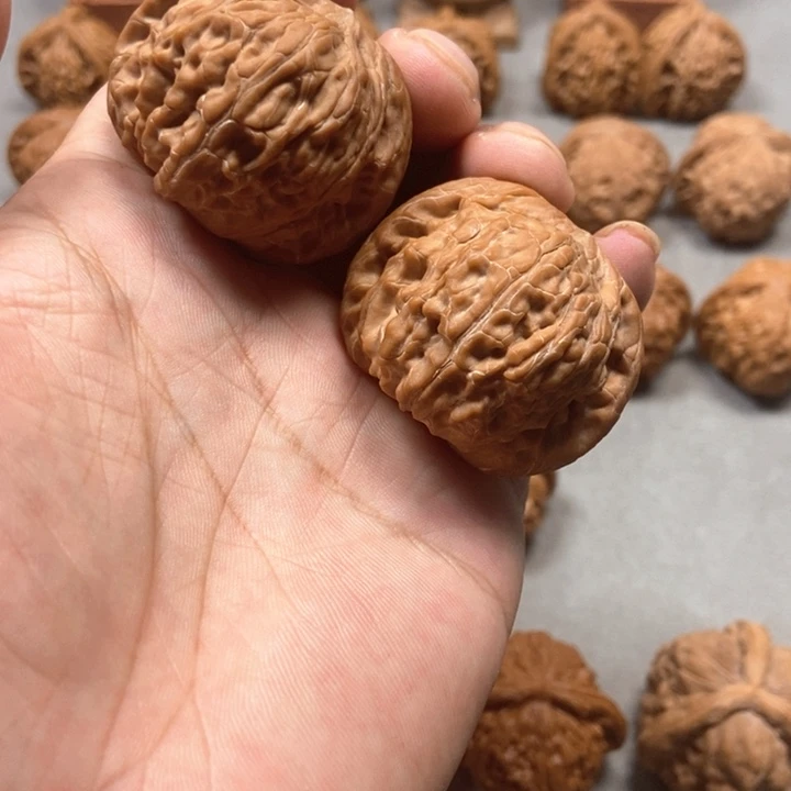 文玩核桃把件42全品山地正磨