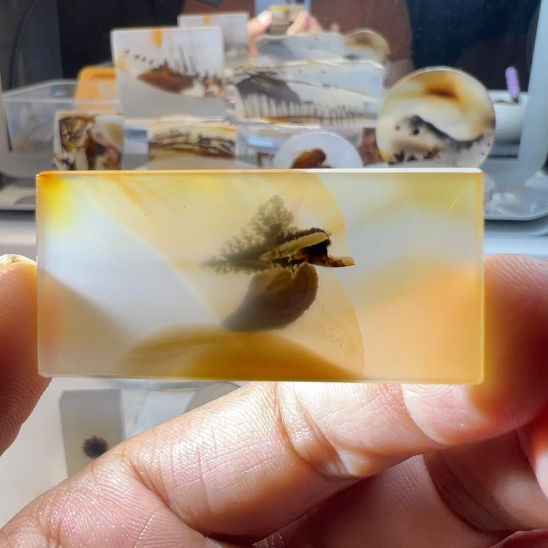 未镶嵌玛瑙/玉髓珠宝奇石