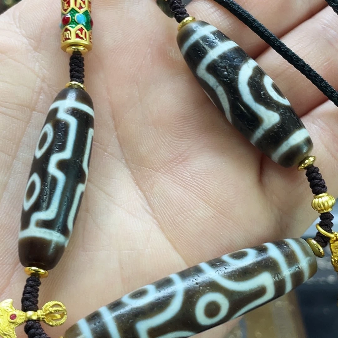 玛瑙/玉髓未镶嵌多样性发一条