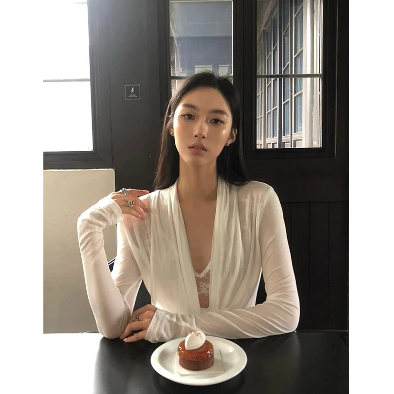 蕾丝设计感宽松白色长袖上衣轻熟气质新款夏季荡领女