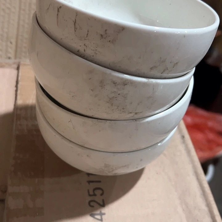 陶瓷盘子碗啥都有