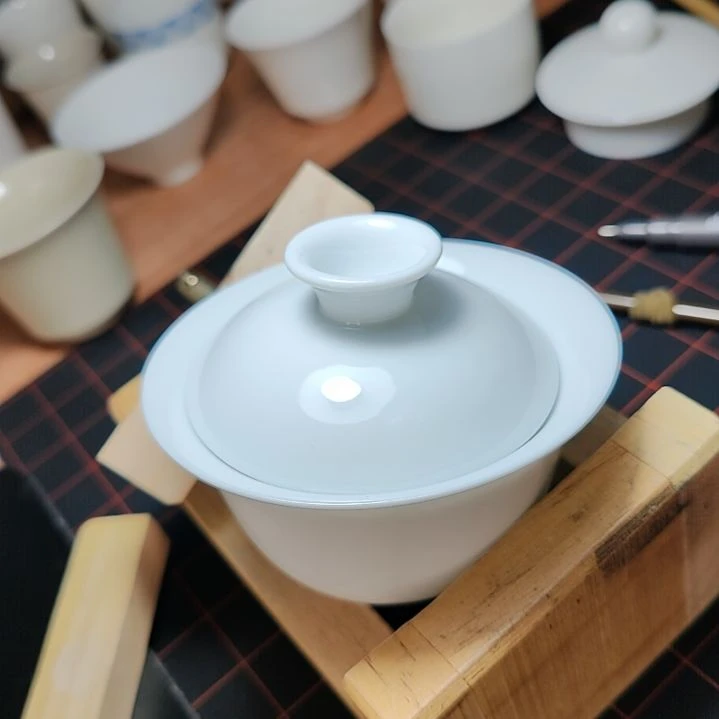 盛*白瓷二才盖碗书写定制