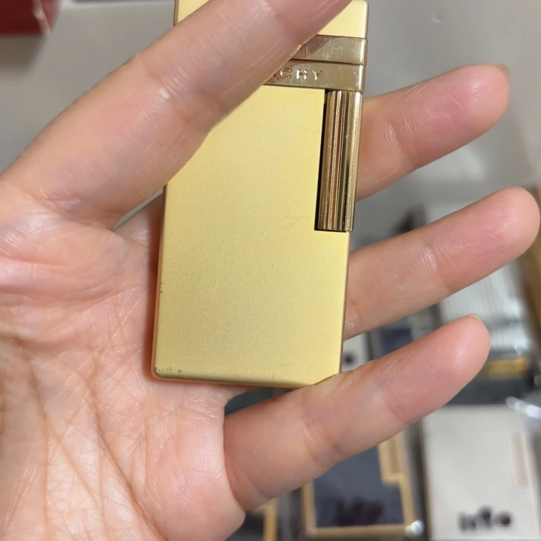 都登卡中古打火机