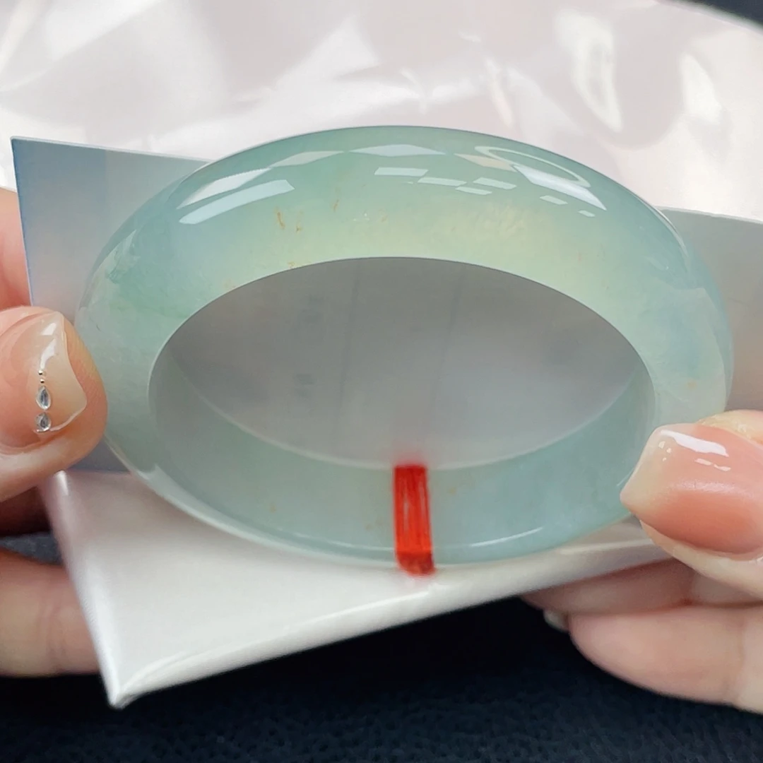 翡翠未镶嵌手镯55正圈冰晴绿带洒金