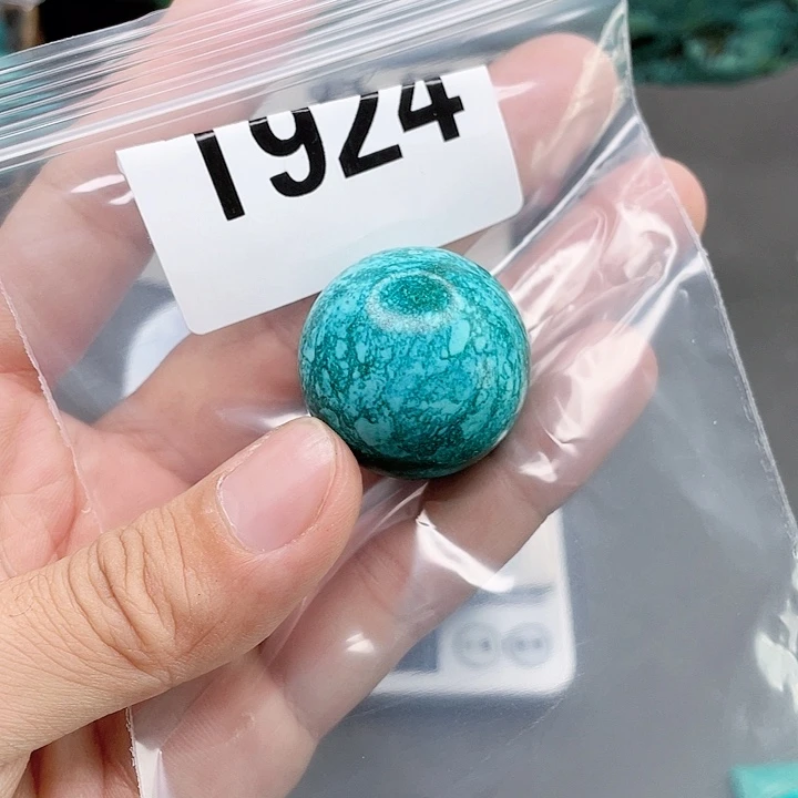 湖北十堰原矿绿小松