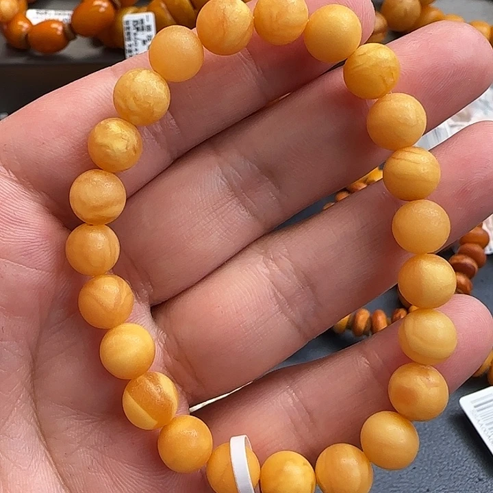 未镶嵌琥珀珠宝奇石10