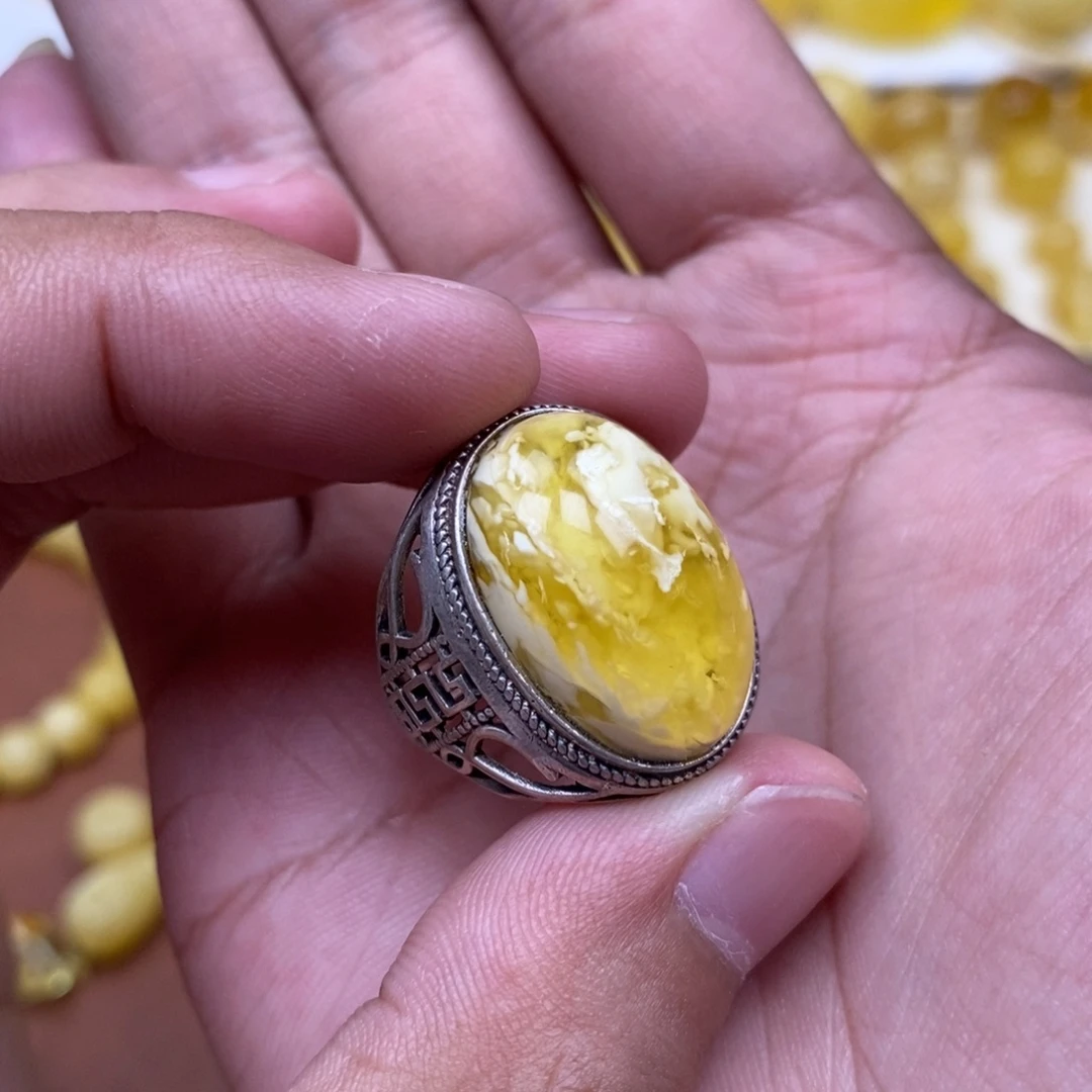 琥珀未镶嵌珠宝奇石