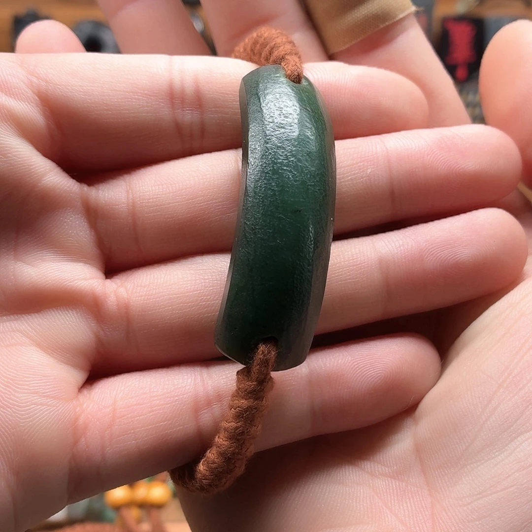 赛***妃和田玉未镶嵌颈饰