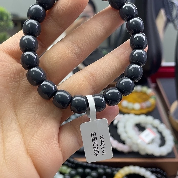 和田玉未镶嵌手串