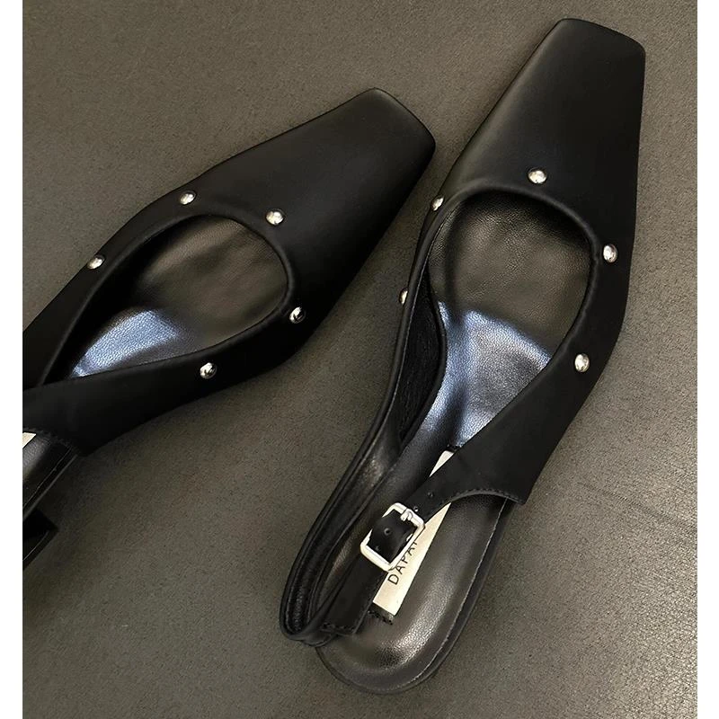 小羊皮！包头凉鞋女款新款法式方头浅口铆钉后绊扣带粗跟单鞋