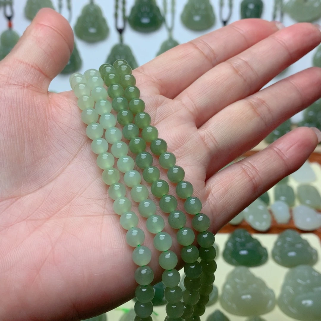 和田玉吊坠未镶嵌