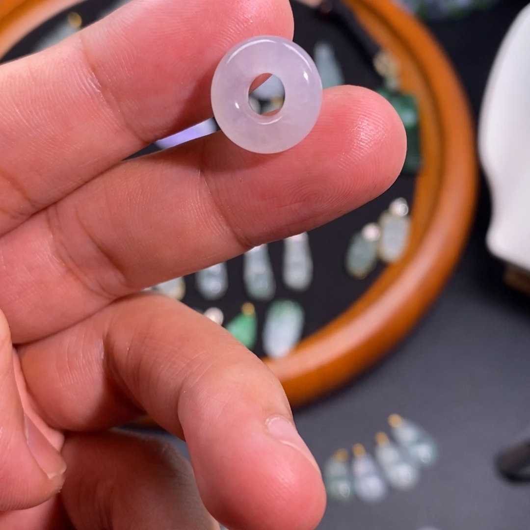 翡翠未镶嵌颈饰天然