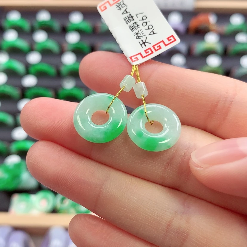 【闪购商品】未镶嵌戒指翡翠甜甜圈一对