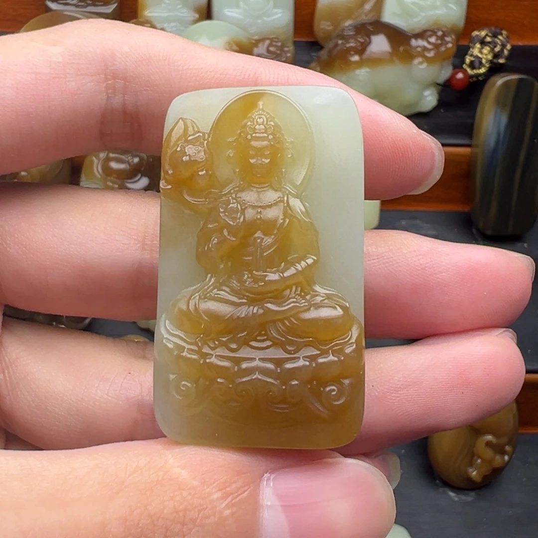 小***炖颈饰未镶嵌和田玉