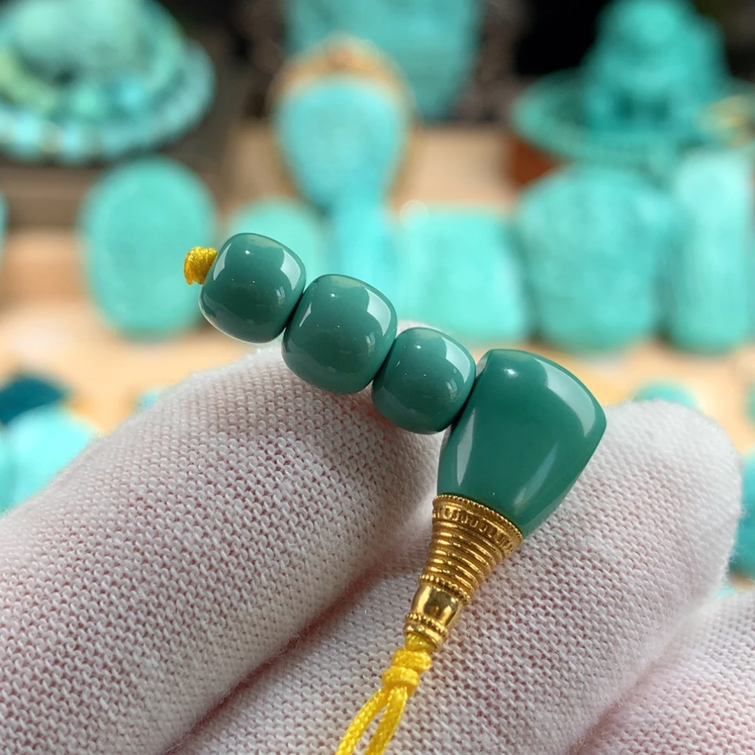 绿松石18K金镶嵌三通套装卡8.9