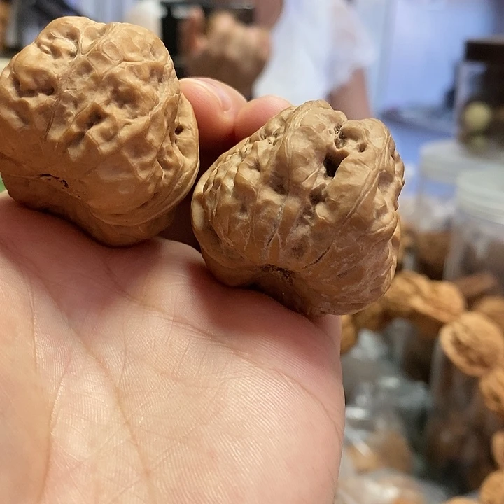 【闪购商品】核桃把件39蛤蟆头红皮