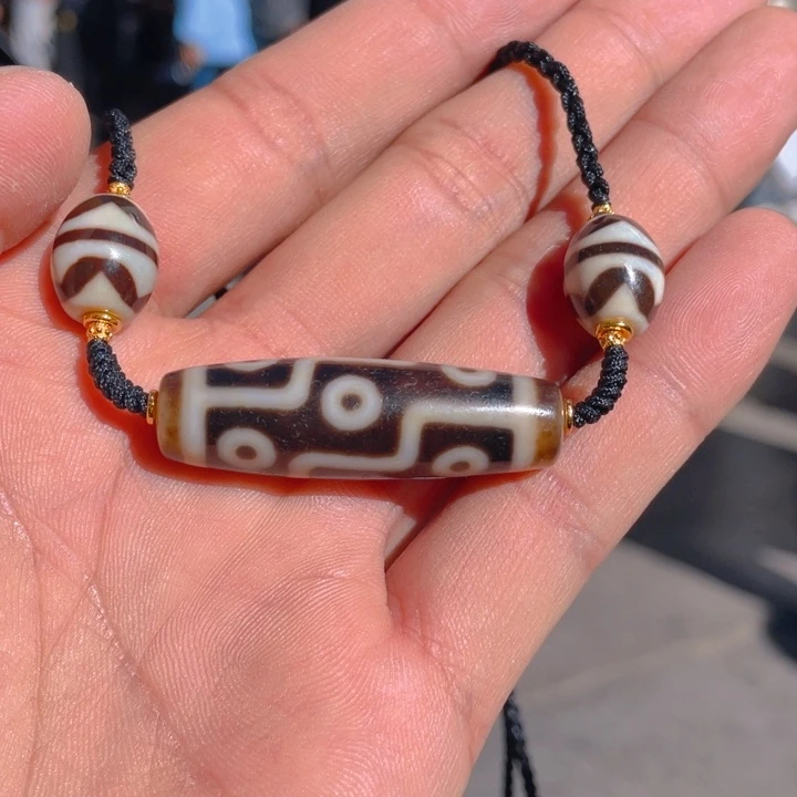 尘***月玛瑙/玉髓（覆膜）未镶嵌颈饰