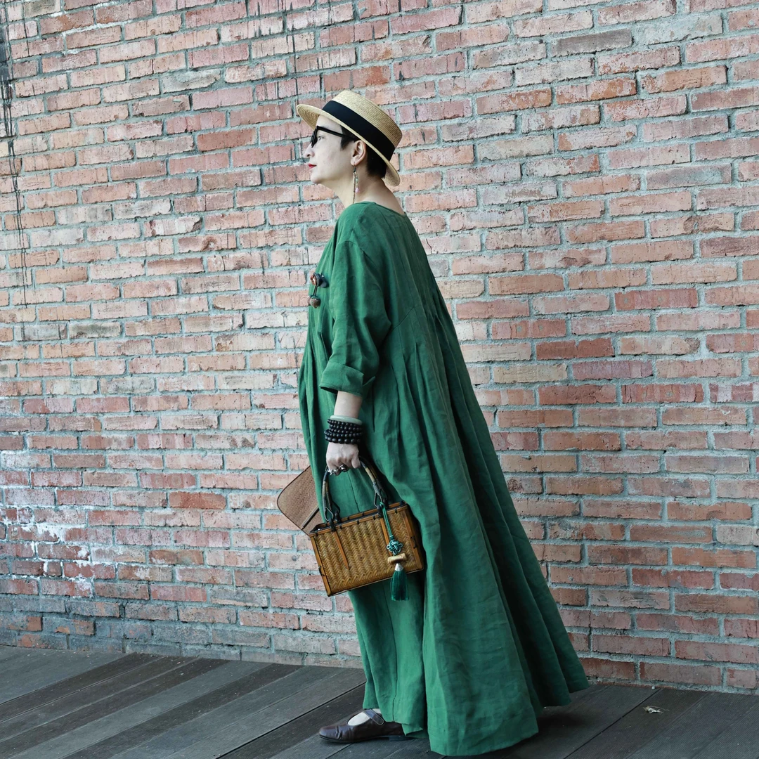 禾记年/原创【绽放】V领风琴褶汉麻收褶长袍子连衣裙女宽松长裙夏季