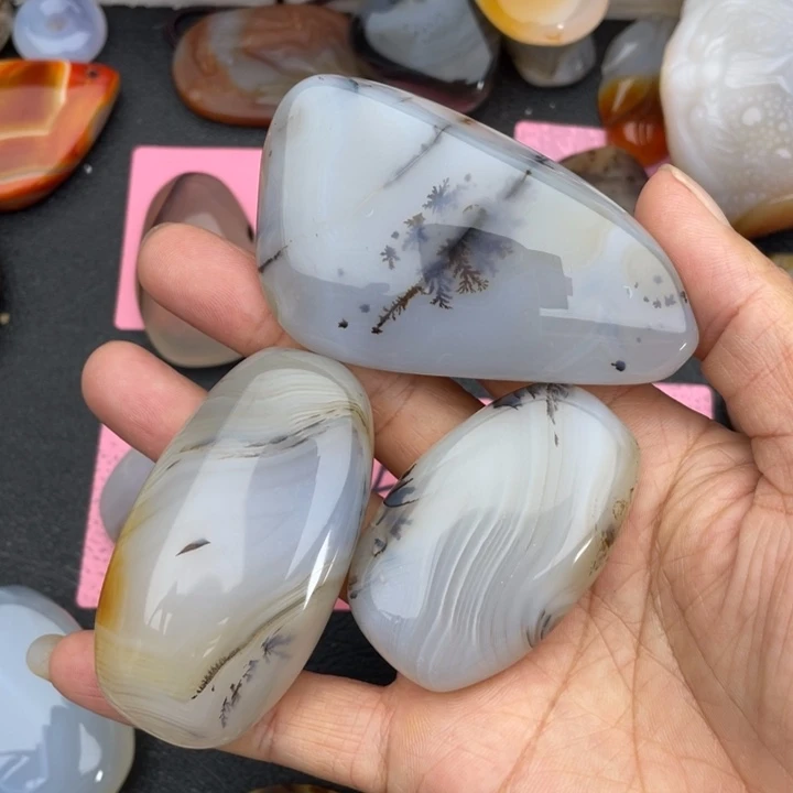 月***沉未镶嵌玉髓马达加斯加玉髓玛瑙玛瑙/玉髓