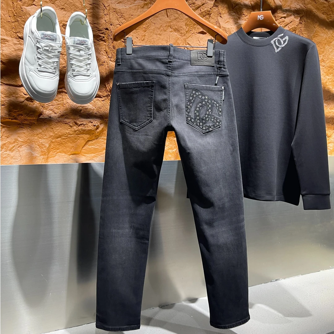 迪噶雅DG 12528C041-12时尚新款男士秋季莱赛尔棉后兜字母牛仔裤