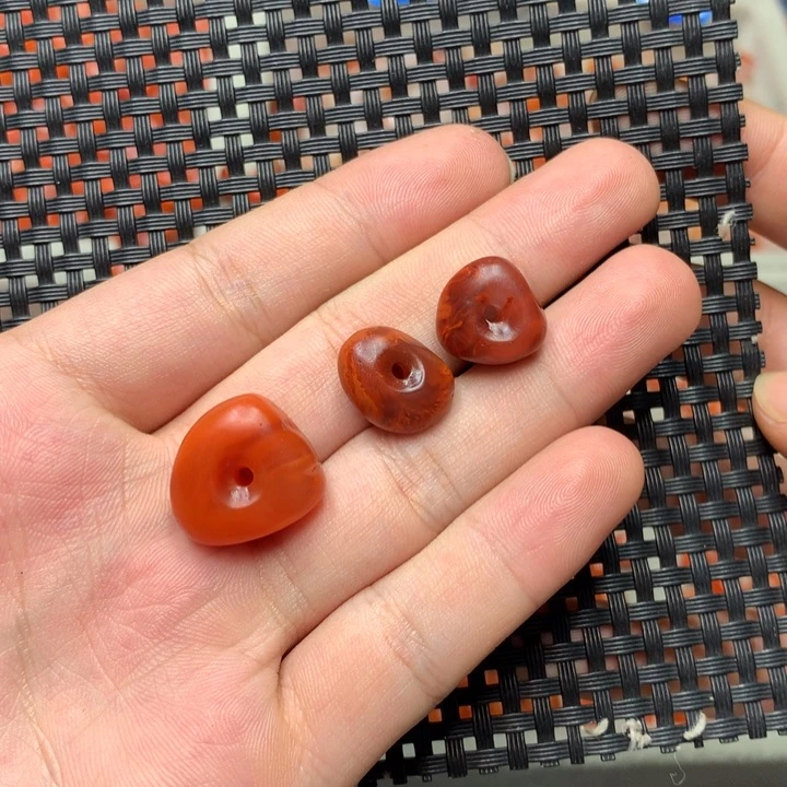 未镶嵌配饰南红玛瑙@****雪