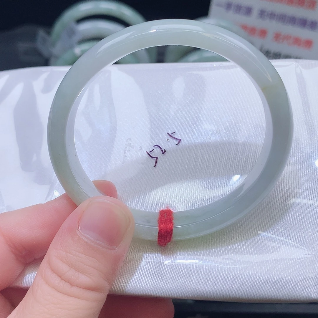 翡翠未镶嵌手镯441