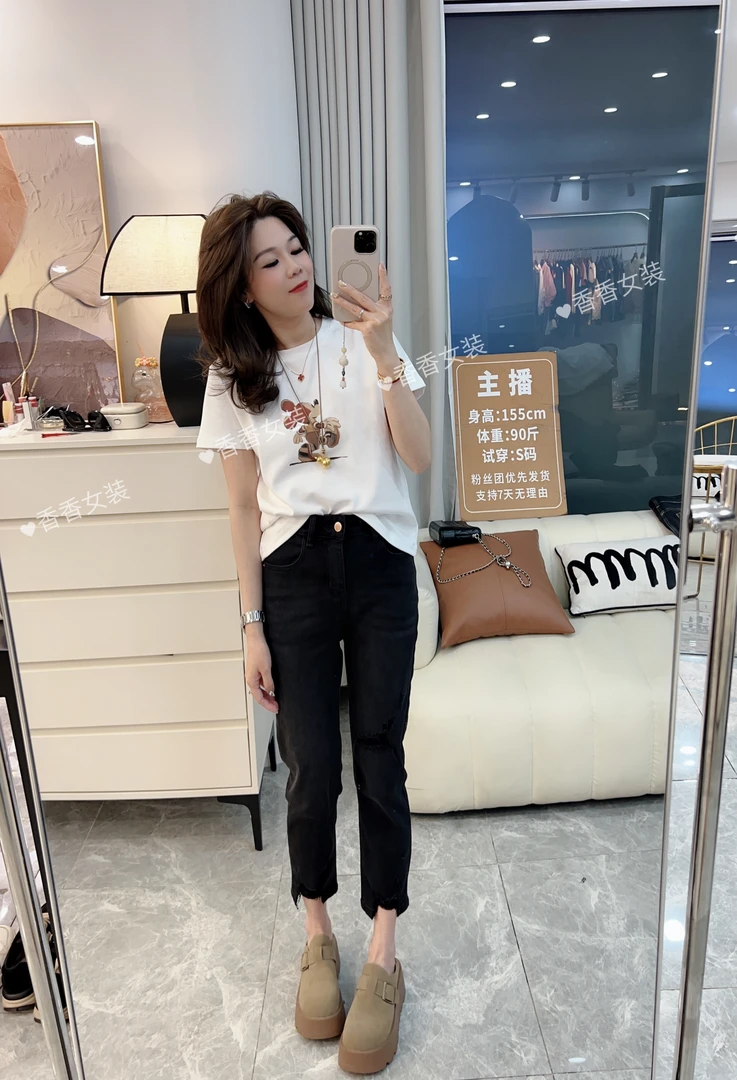 2025早春新款显瘦设计潮流卡通米奇图显瘦小个子休闲上衣T恤