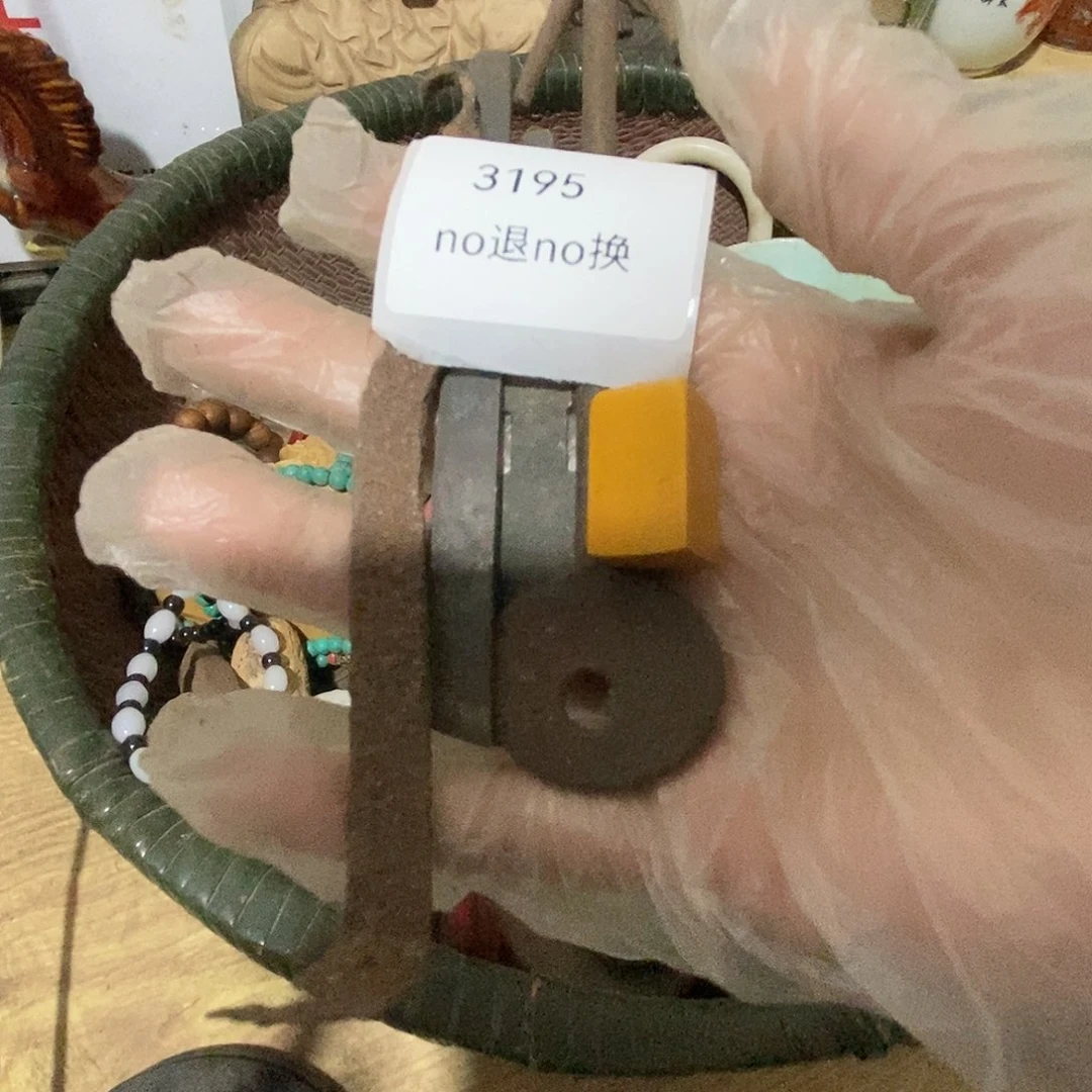 自***翔瓷片3195号工艺品