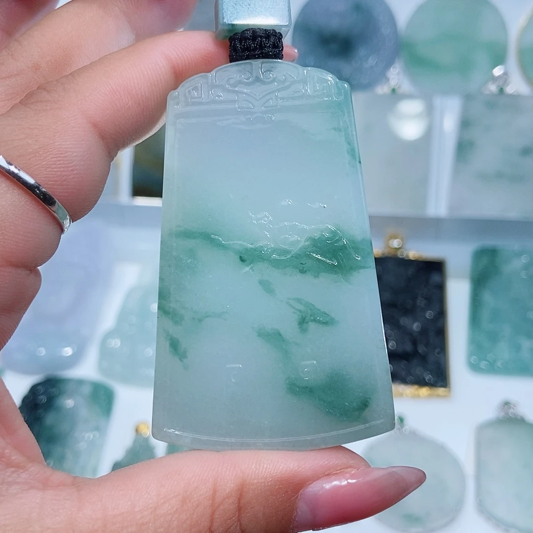 翡翠吊坠(不含链)未镶嵌