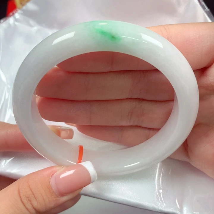 翡翠手镯未镶嵌58圈0240