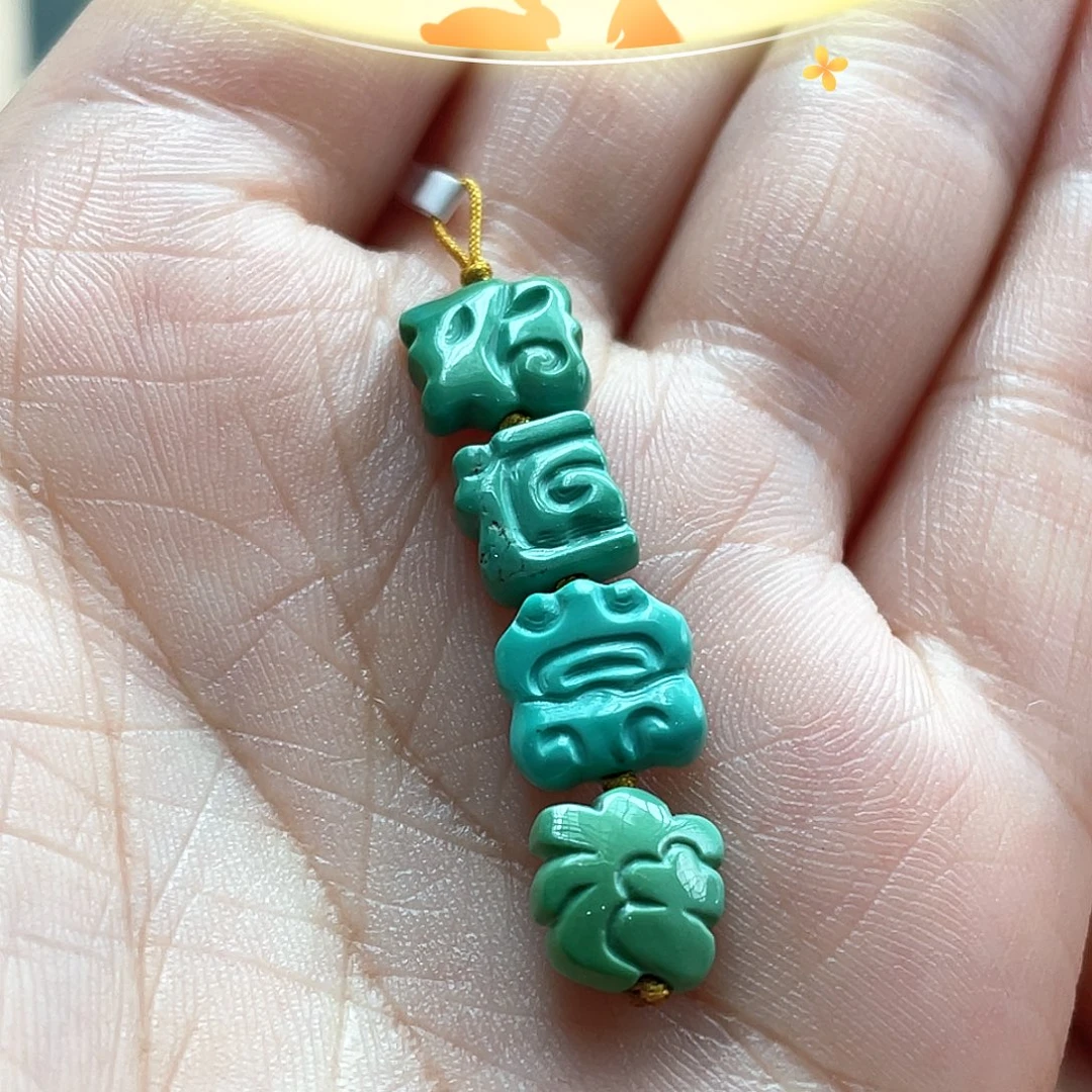 未镶嵌绿松石颈饰