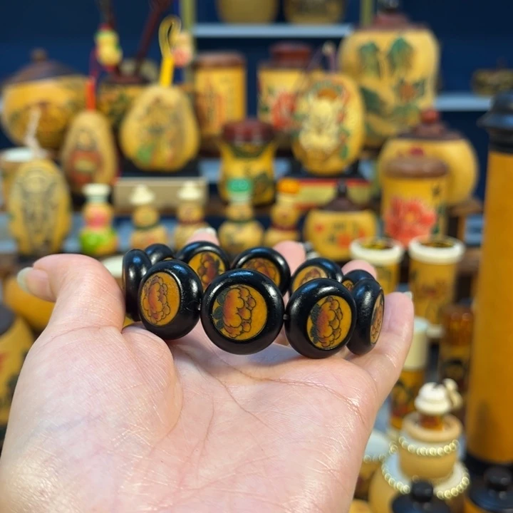 大叶紫檀（黑酸枝木类）小***者