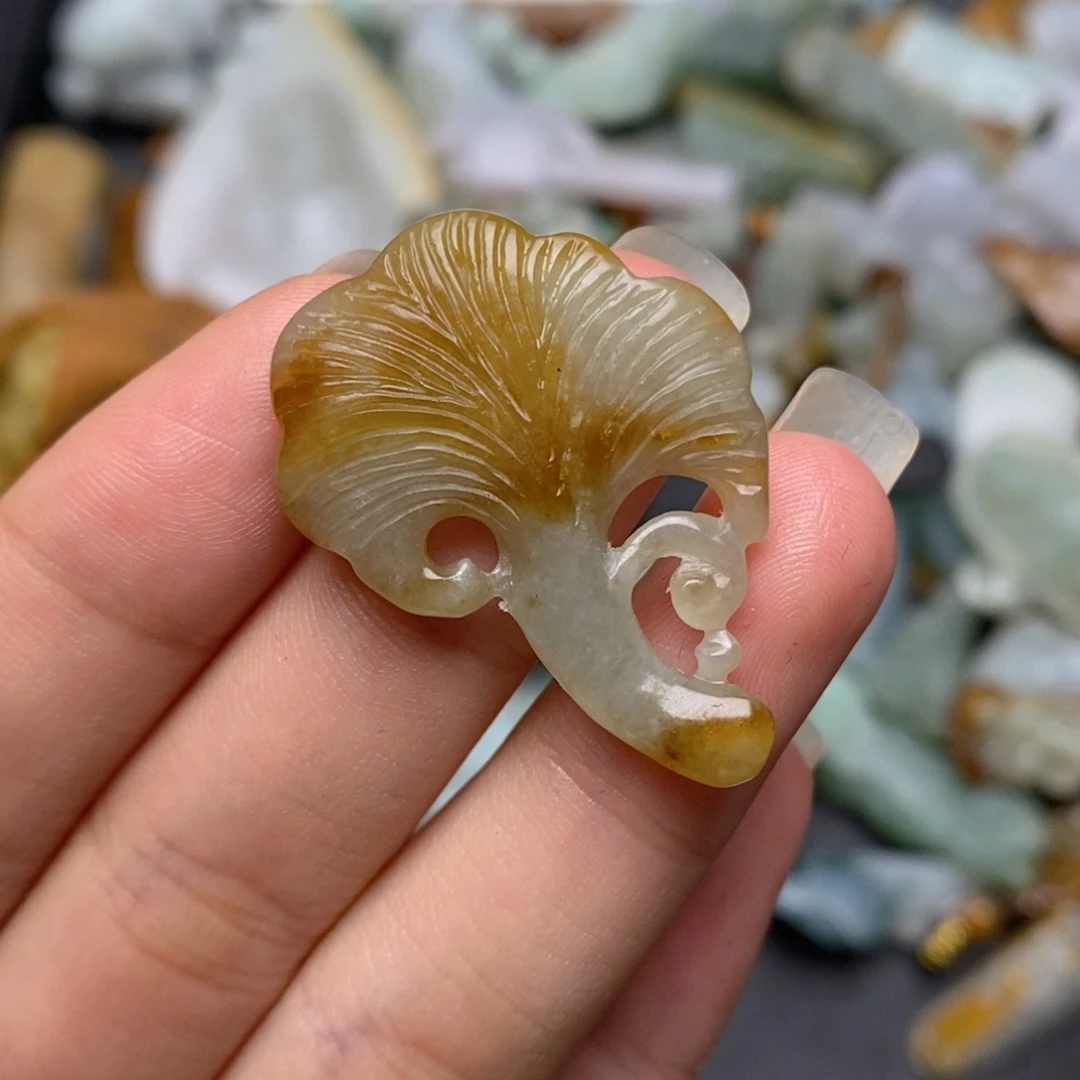 定制翡翠未镶嵌翡翠