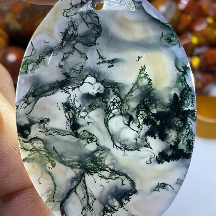 玛瑙/玉髓颈饰未镶嵌