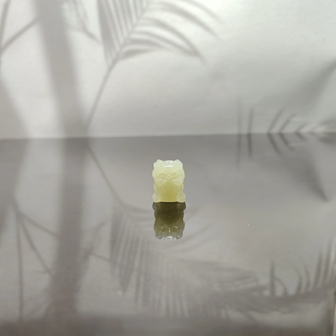 R和田玉卡通吊坠0468