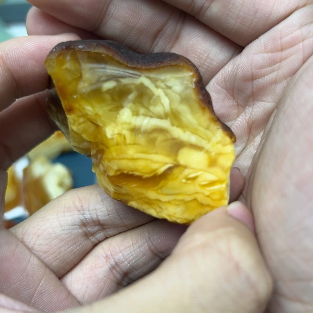 *****定制琥珀定制琥珀蜜蜡未镶嵌